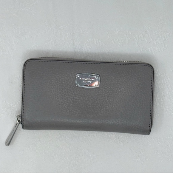 Michael Kors Gray Leather Zip-Around Wallet - Picture 2 of 11